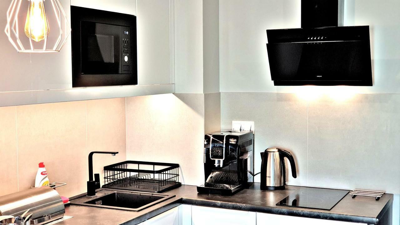 Marine Gardenia Seaside Apartment Dziwnow Bagian luar foto
