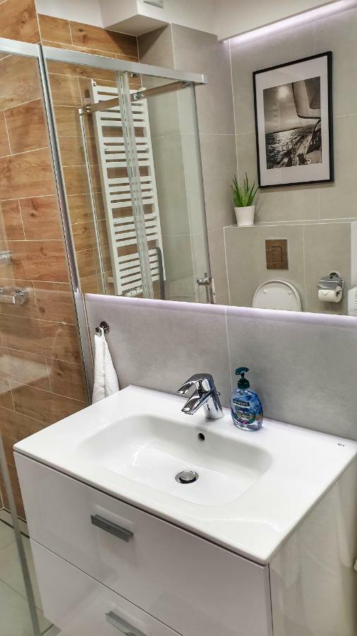 Marine Gardenia Seaside Apartment Dziwnow Bagian luar foto